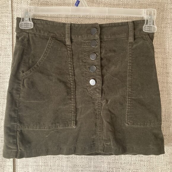 FOREVER 21 Dresses & Skirts - Forever 21 Women Dark Green Corduroy Stretch Button Front Mini Skirt Size Small